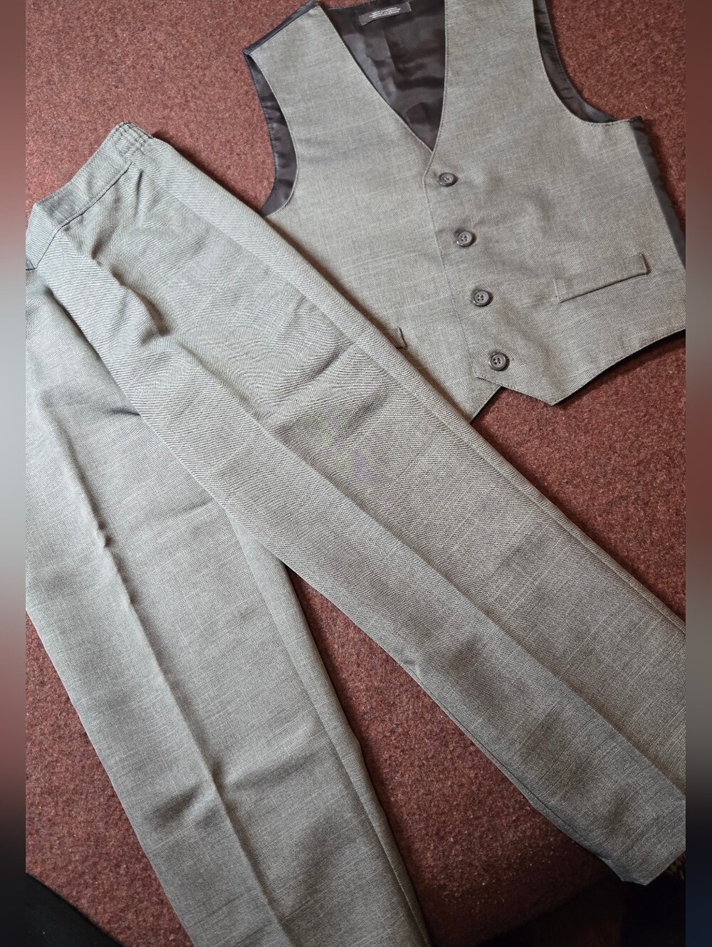 Van Heusen Kids Vest And Slacks Size 7 Lught Gray Like New